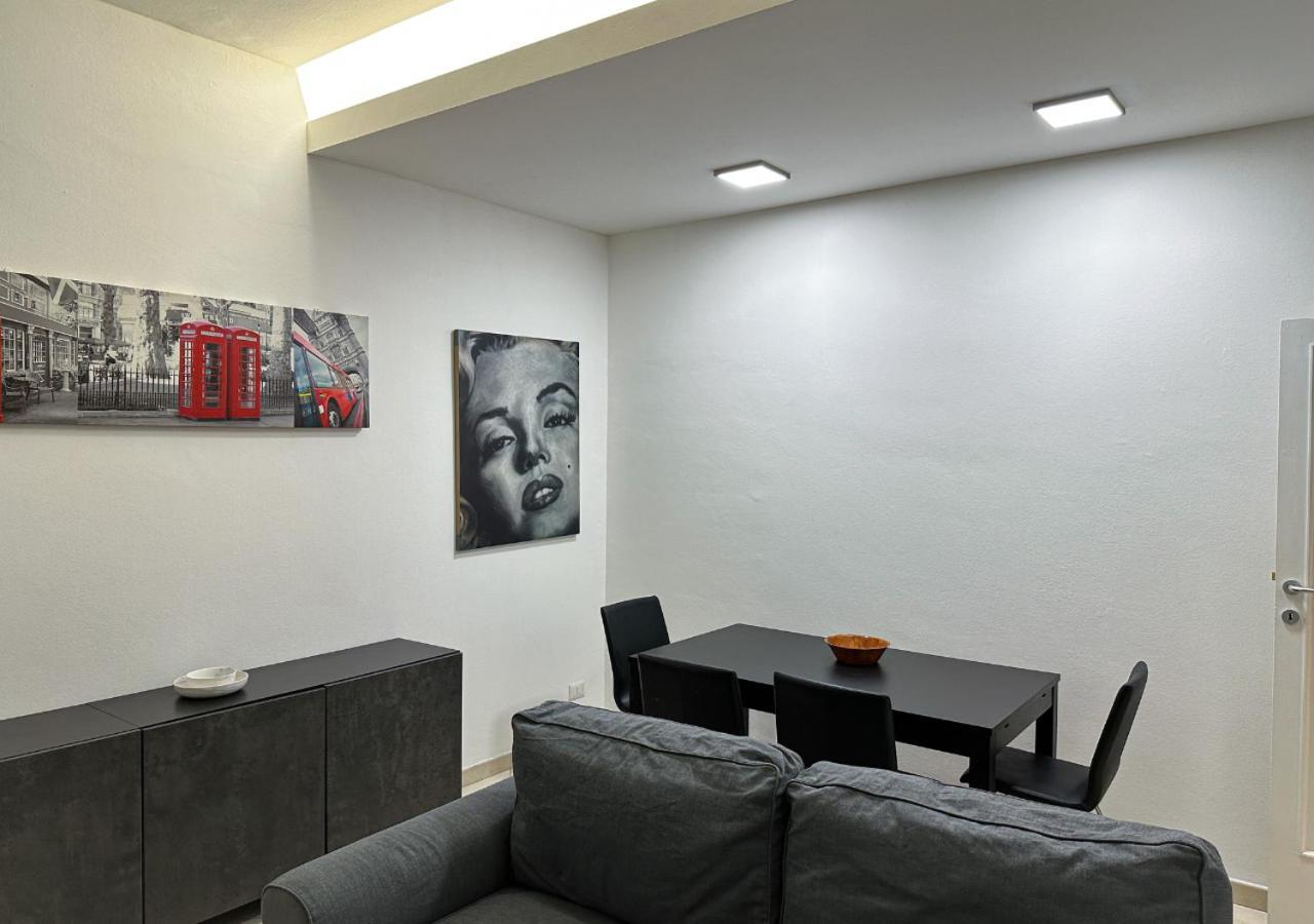 Modern Cenisio Apartment - Self Check-In & Parking Milánó Kültér fotó