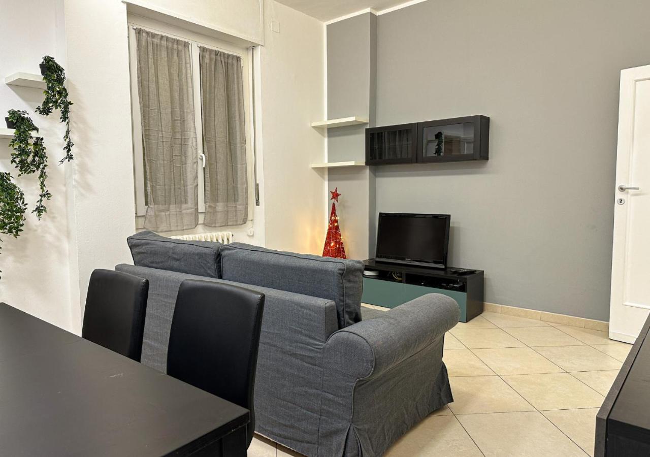 Modern Cenisio Apartment - Self Check-In & Parking Milánó Kültér fotó