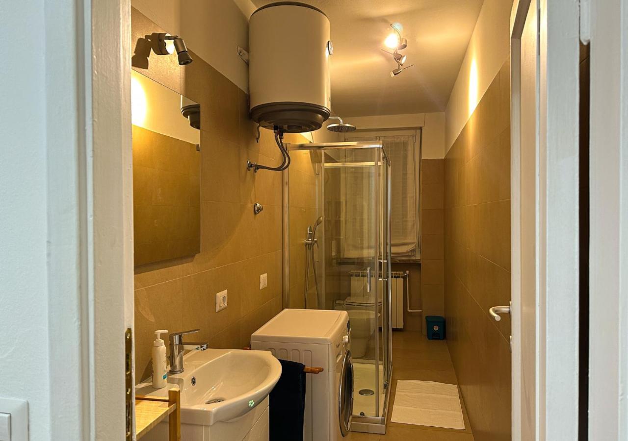 Modern Cenisio Apartment - Self Check-In & Parking Milánó Kültér fotó